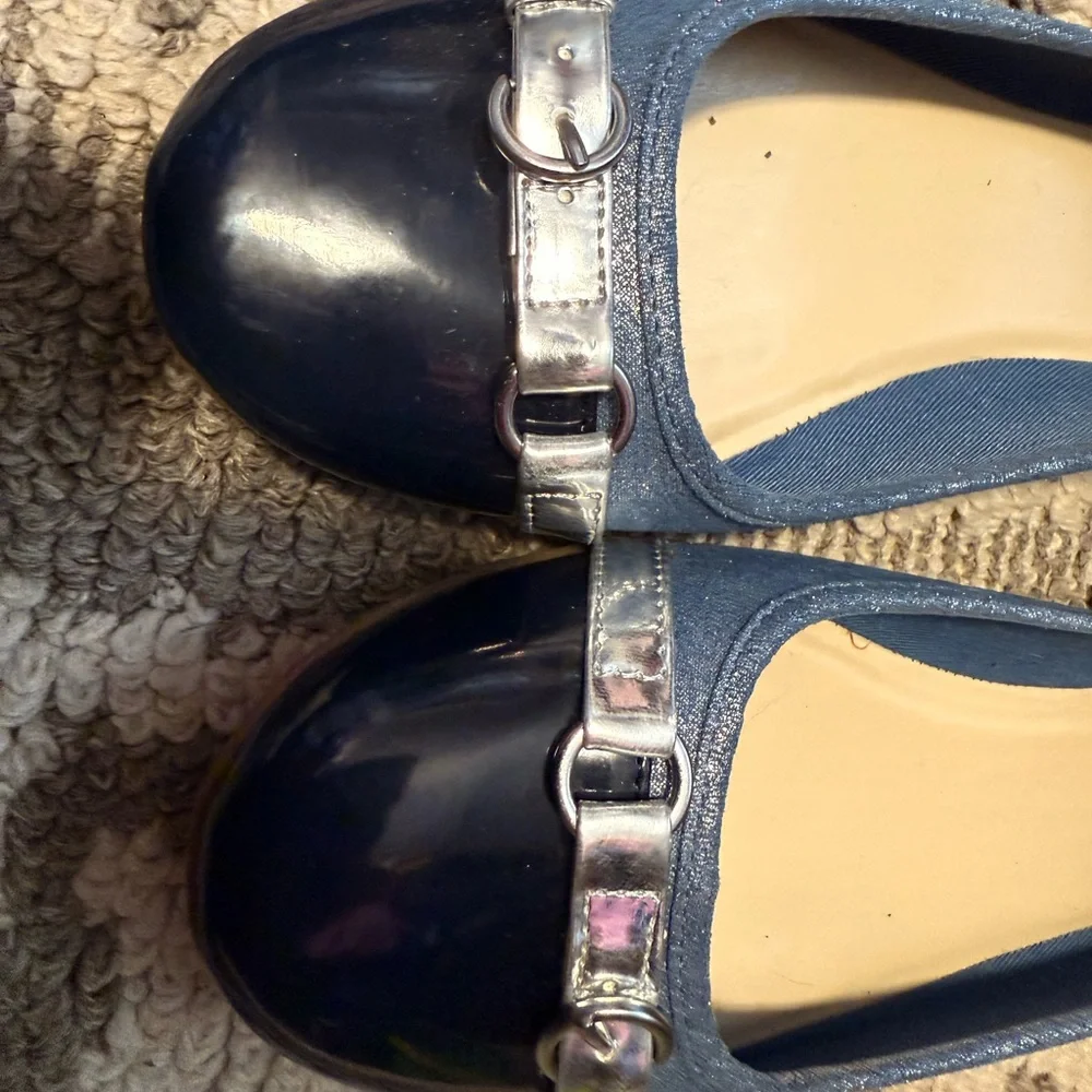 Women’s Croft&Barrow Blue Ballet Flats – Size 10 - Picture 2 of 3